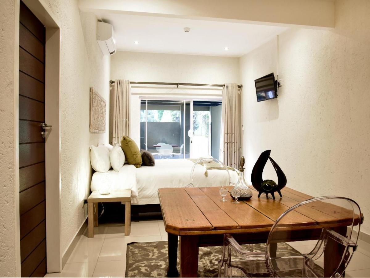 Five O'clock Zen Boutique Guest House Centurion Extérieur photo