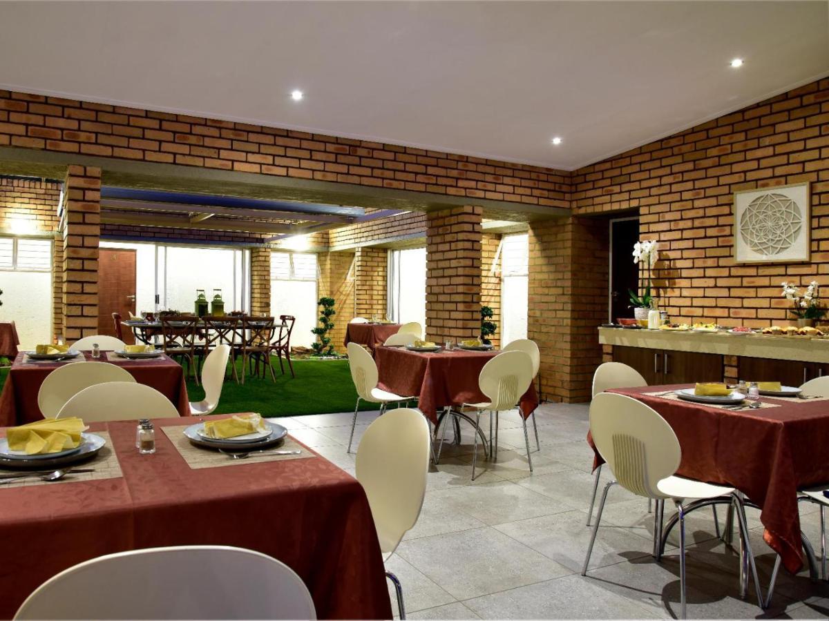 Five O'clock Zen Boutique Guest House Centurion Extérieur photo